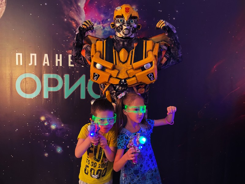Шоу Автоботы спасают мир